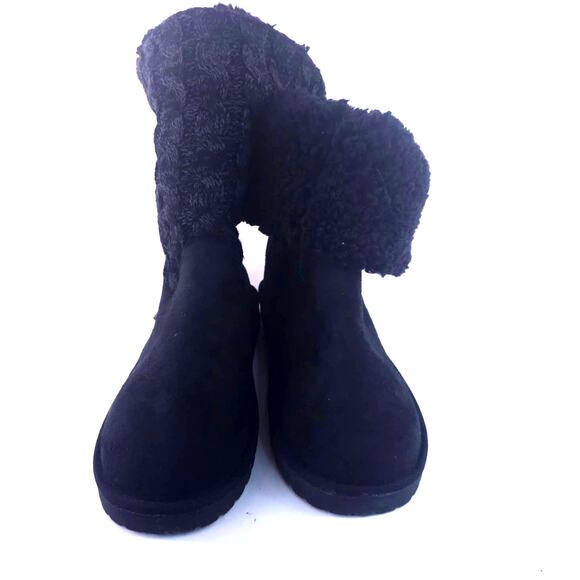 Mukluks Cozy Winter Fur Boots Women's Size 9 Pull on‎ Fold Down Round Toe Casual - Picture 7 of 9